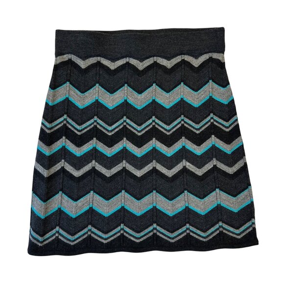 Krimson Klover 100% Merino Wool Chevron Knit Pull On Skirt Size M Short Gray - Picture 1 of 10